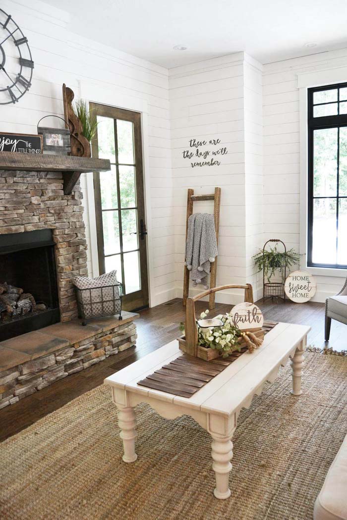 Rustic Wooden Slat Table Runner #farmhouse #livingroom #decorhomeideas