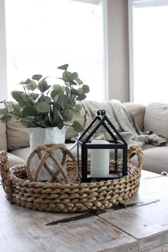 Simple Faux Greenery Floral Arrangement #farmhouse #livingroom #decorhomeideas