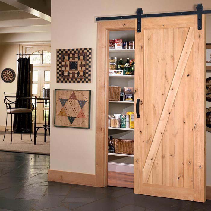 Simply Southwestern Wooden Pantry Door #barndoor #barndoorideas #decorhomeideas