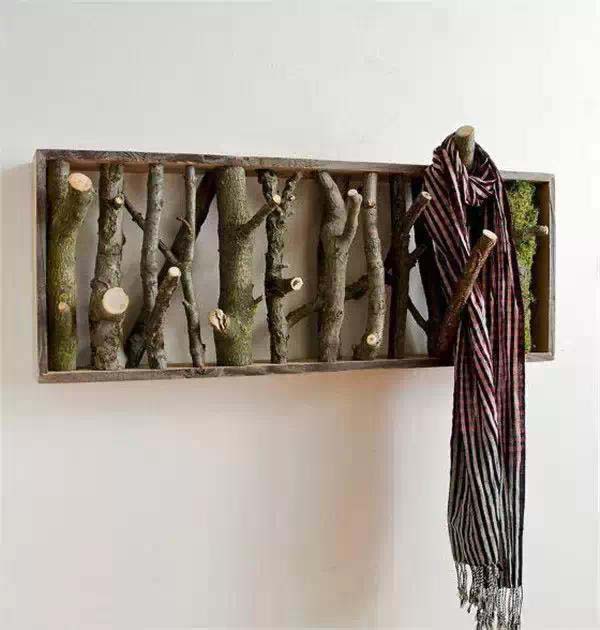 Tree Branch Wall Art and Coat Rack #rustic #walldecor #decorhomeideas