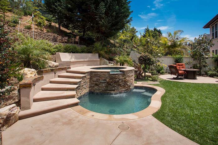Wide Stairs and Concrete Seating #abovegroundpool #landscapingideas #decorhomeideas