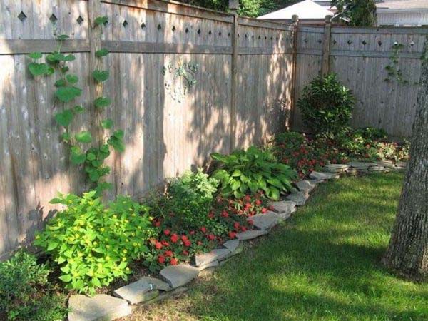 Add Vines #smallcorner #rockgarden #decorhomeideas