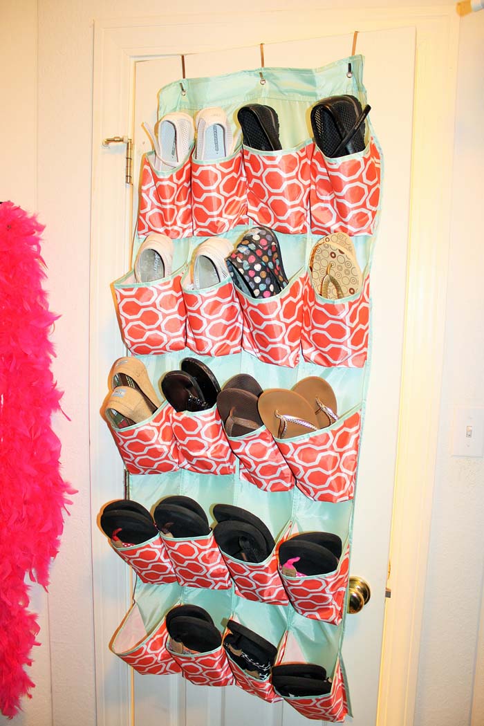 Door Hanging Shoe Organizer #shoestorage #decorhomeideas