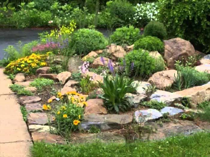 Flower Beds Made From Rocks #smallcorner #rockgarden #decorhomeideas