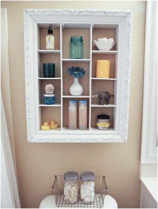 Framed Like a Family Photo #storageideas #smallbathroom #decorhomeideas