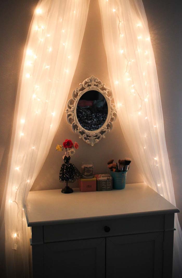 Mirror Draped with Subtle Lighting #roomdecorationwithlights #decorhomeideas