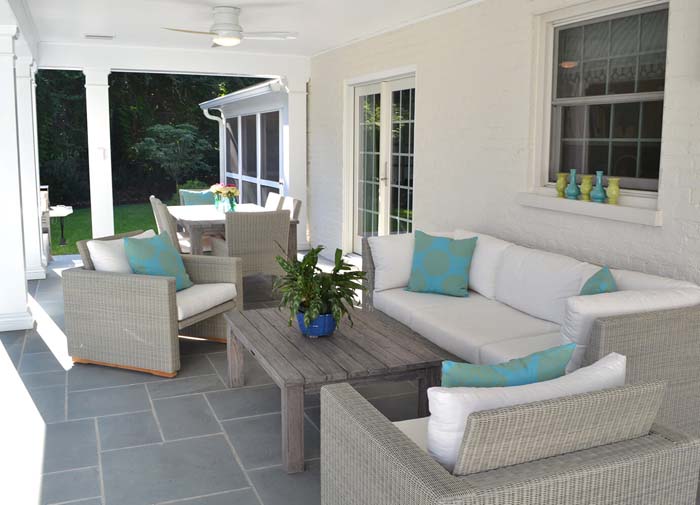 Relaxing Outdoor Living Spaces for your Porch #outdoorlivingspaces #decorhomeideas