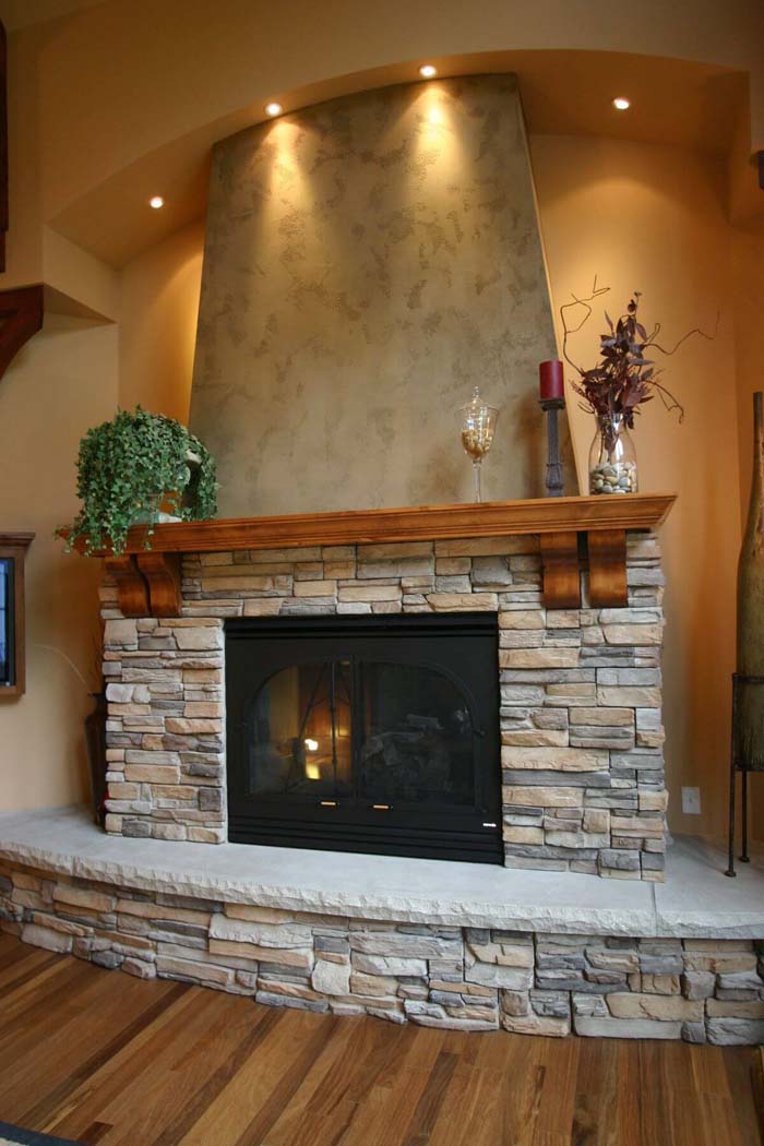 Sweeping Curves Create Warm Alcove #fireplace #design #decorhomeideas