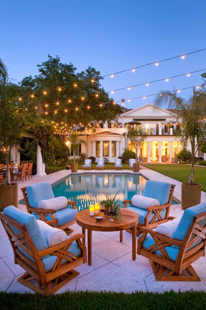 Wonderful Dining Area for Your Poolside #outdoorlivingspaces #decorhomeideas