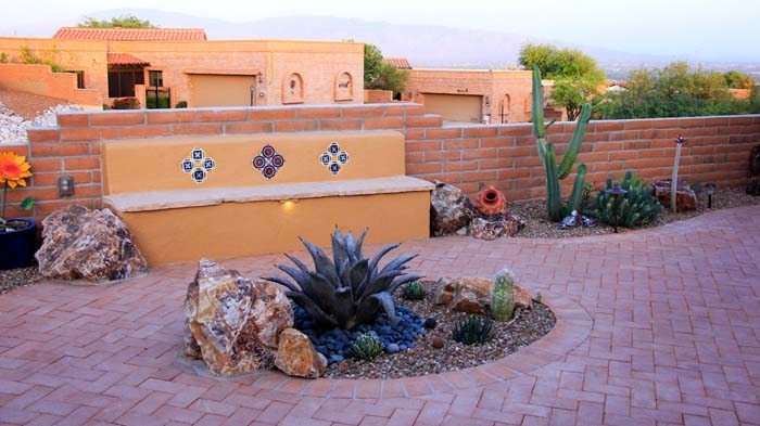 Work Around Boulders #desertlandscaping #inexpensive #decorhomeideas