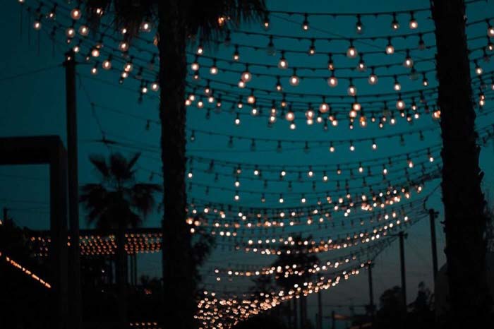 Build a Patio Cover Using Lights #coveredpatio #pergola #decorhomeideas