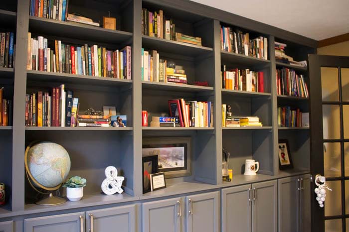 Ceiling to Floor Built-In Home Library Wall #diybookshelf #decorhomeideas