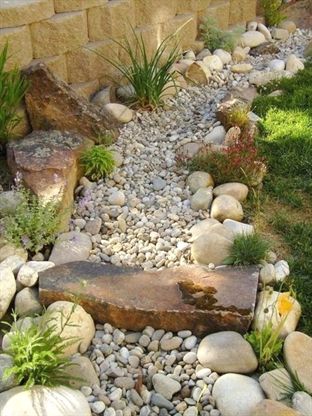 Creek Bed With Crossover #dryriverbed #drycreek #decorhomeideas