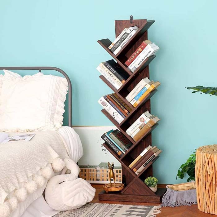 Dark Wooden Tree Book Shelving Rack #diybookshelf #decorhomeideas