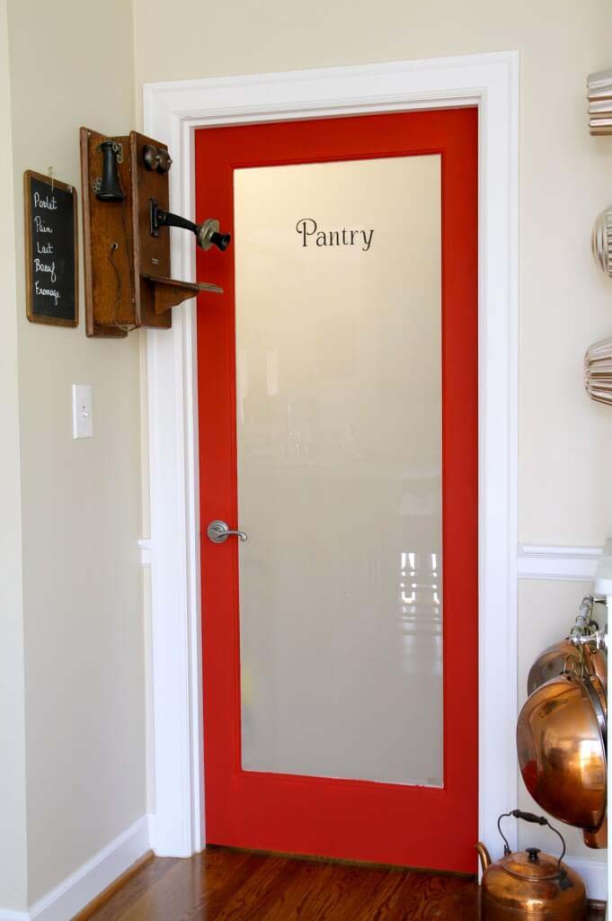 Keep It Private, but Make It Interesting #pantrydoor #decorhomeideas