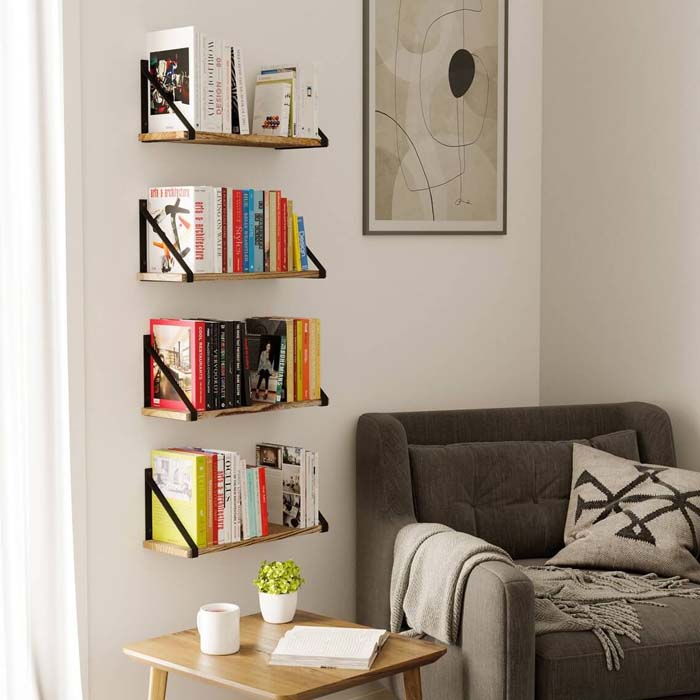 Modern and Rustic Floating Shelves #diybookshelf #decorhomeideas