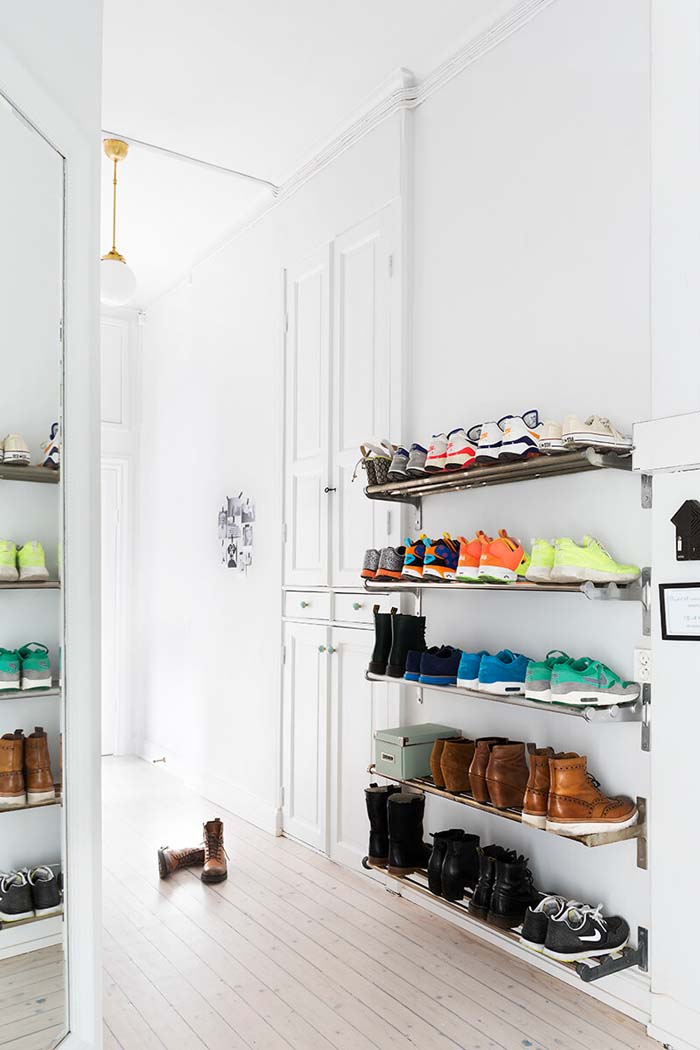 Modern Heavy Duty Shoe Wall #entrywayshoestorage #decorhomeideas