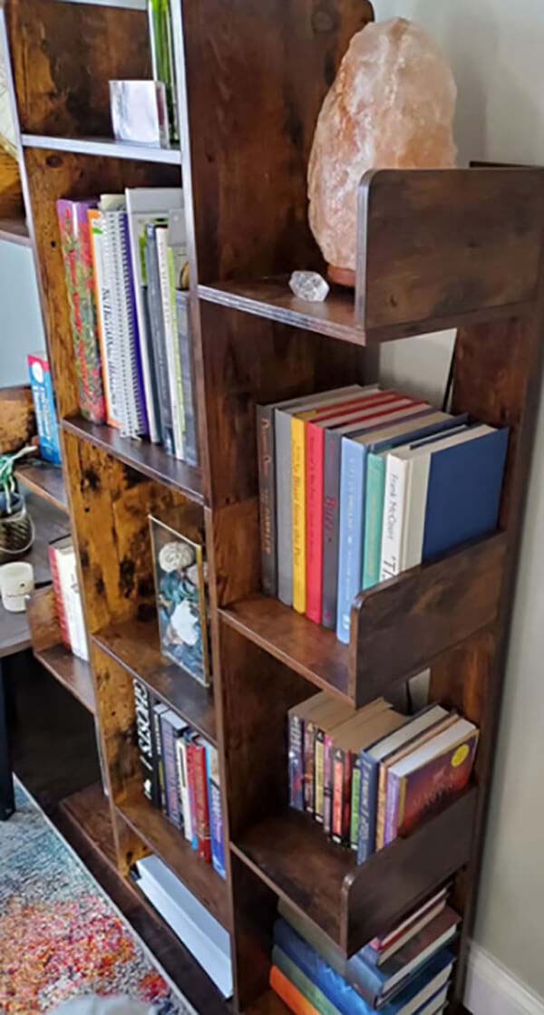 Rich Brown Wooden Bookshelf with Thirteen Shelves #diybookshelf #decorhomeideas