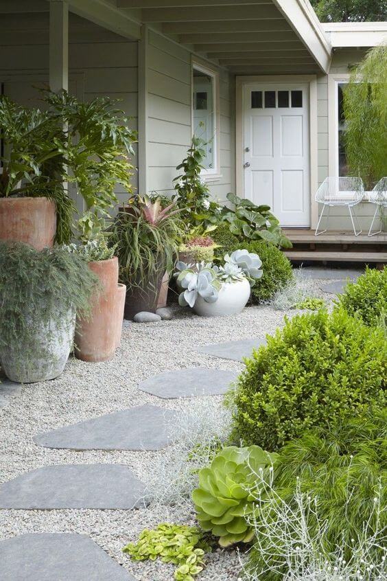 Rock Garden Pathway #rocks #garden #decorhomeideas