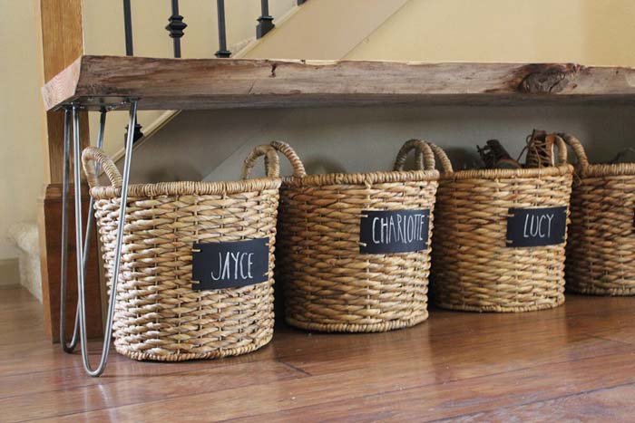 Rustic Individualized Wicker Shoe Baskets #entrywayshoestorage #decorhomeideas