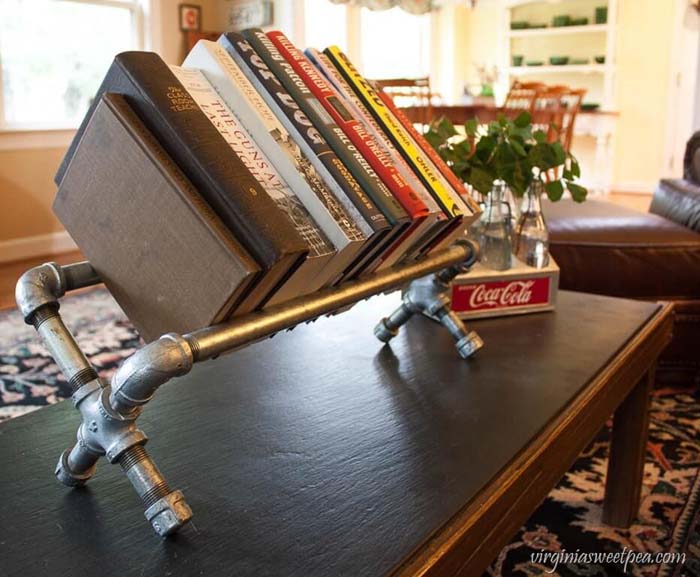 Small & Unique Tabletop Industrial Pipe Bookshelf #diybookshelf #decorhomeideas