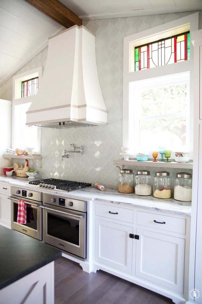 Under the Window Kitchen Shelves #floatingshelf #organization #decorhomeideas