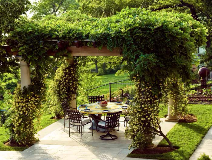 Villa Dei Fiori #coveredpatio #pergola #decorhomeideas