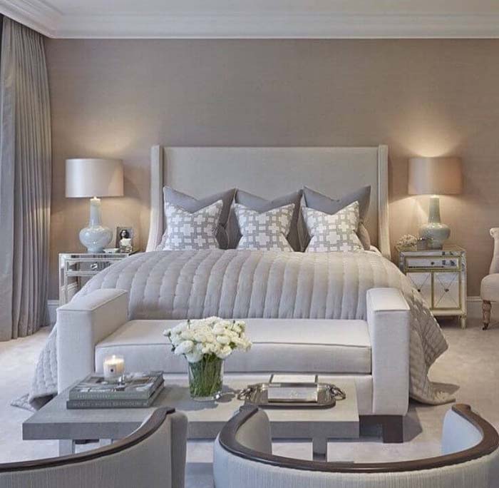 Warm Beige and Grey Neutrals Create an Inviting Atmosphere in this Bedroom #greybedroom #decorhomeideas