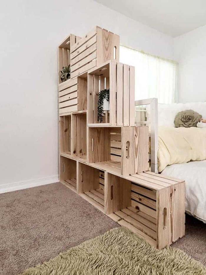 Wonderful Wooden Crate Bookshelf Room Divider #diybookshelf #decorhomeideas