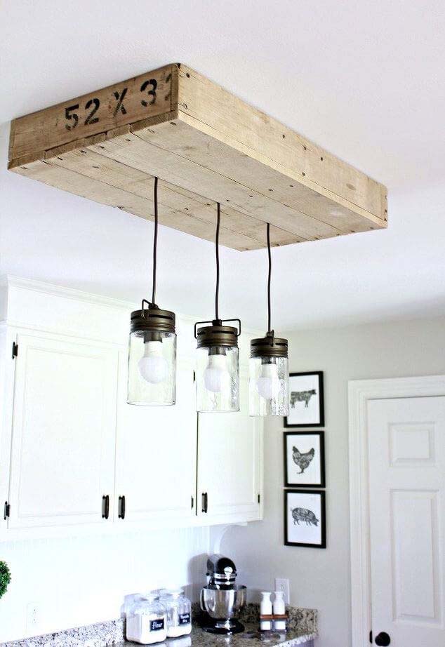 Wooden Palette Suspended Track Lighting #farmhouse #lighting #decorhomeideas