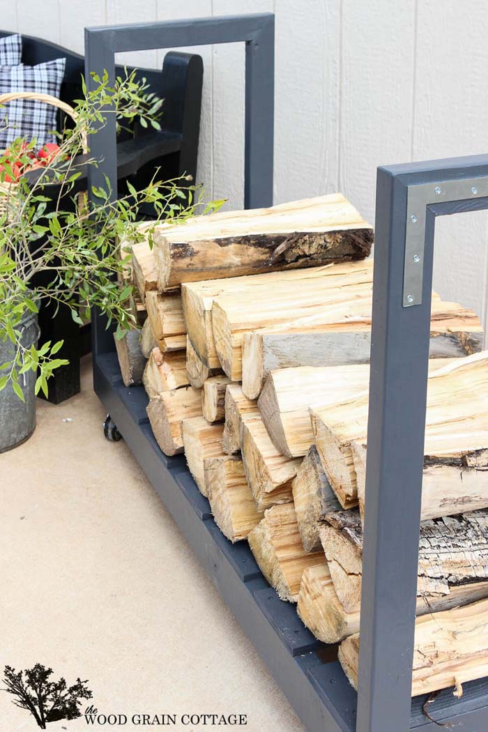 A Movable Firewood Cart for the Outdoors #decorhomeideas