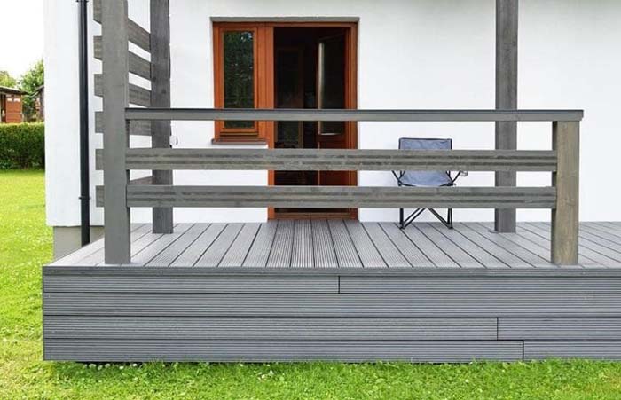 Inexpensive Deck Skirting Ideas That Will Stay Within Your Budget