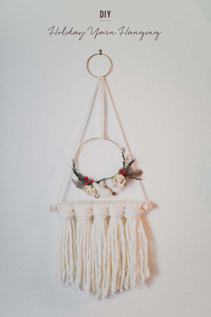 Mini Floral and Macrame Yarn Wall Hanging #decorhomeideas