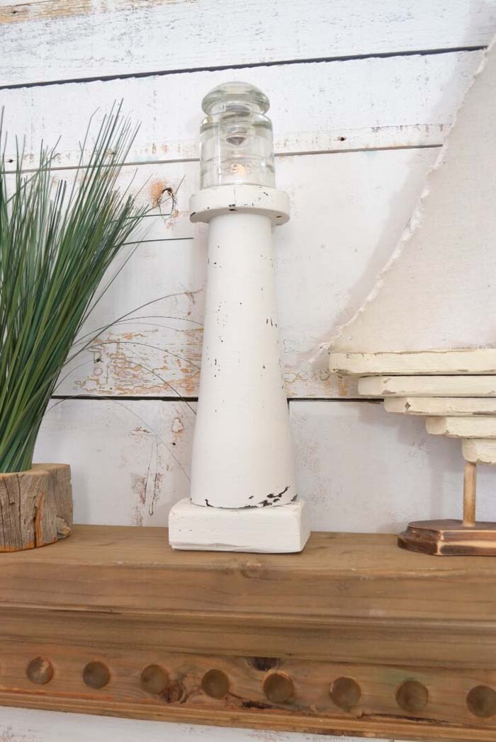 Miniature Homemade Spindle Lighthouse Decor #decorhomeideas