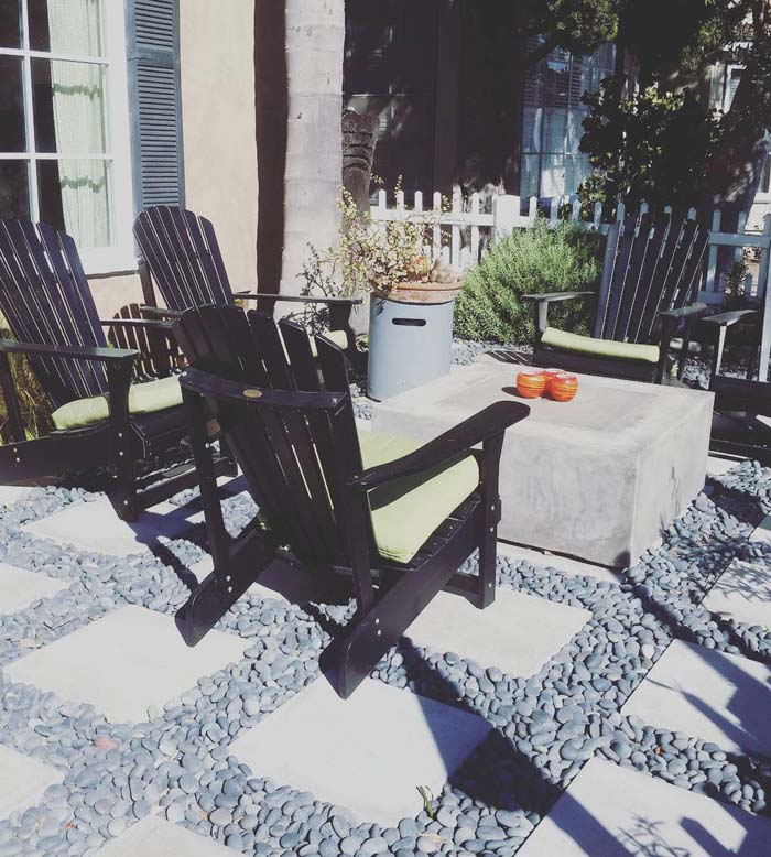 Patio Pavers and Pebbles #decorhomeideas