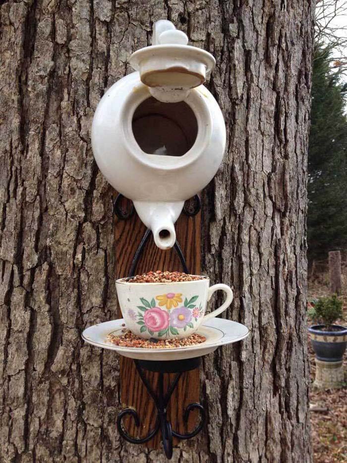 Upcycled Tea Set Bird Feeder #decorhomeideas
