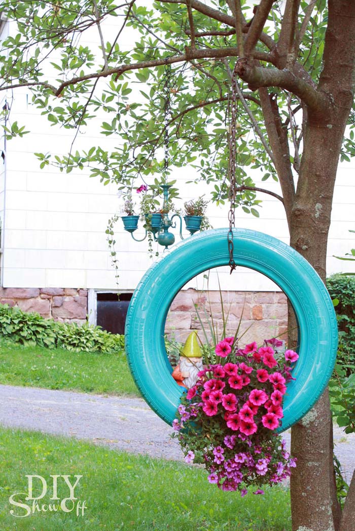 Upcycled Tire Hanging Flower Planter #decorhomeideas