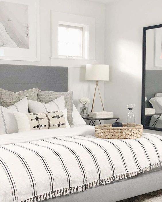 Use Different Patterns In Grey and White #decorhomeideas