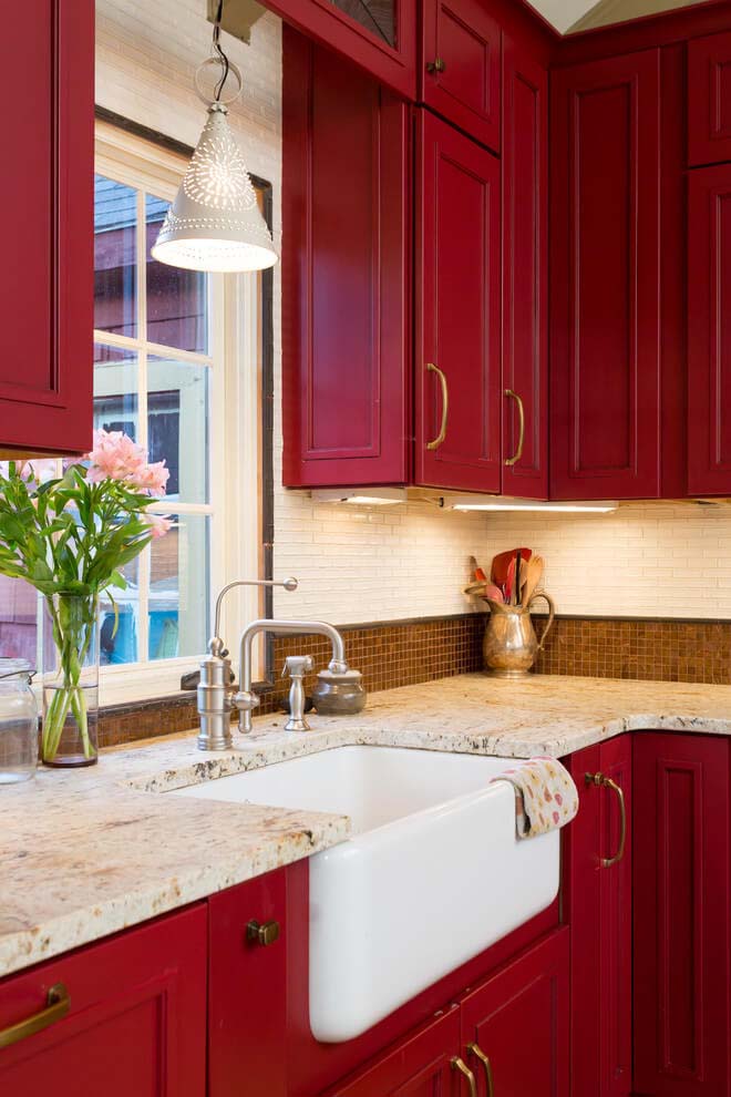 Choose a Rich Hue When Going for Red #decorhomeideas