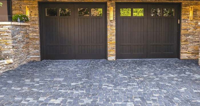 Cobblestone Gives New Driveways an Aged Look