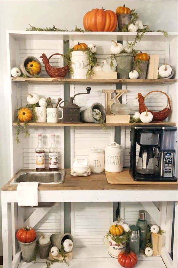 Coffee Bar With Fall Pumpkins #decorhomeideas