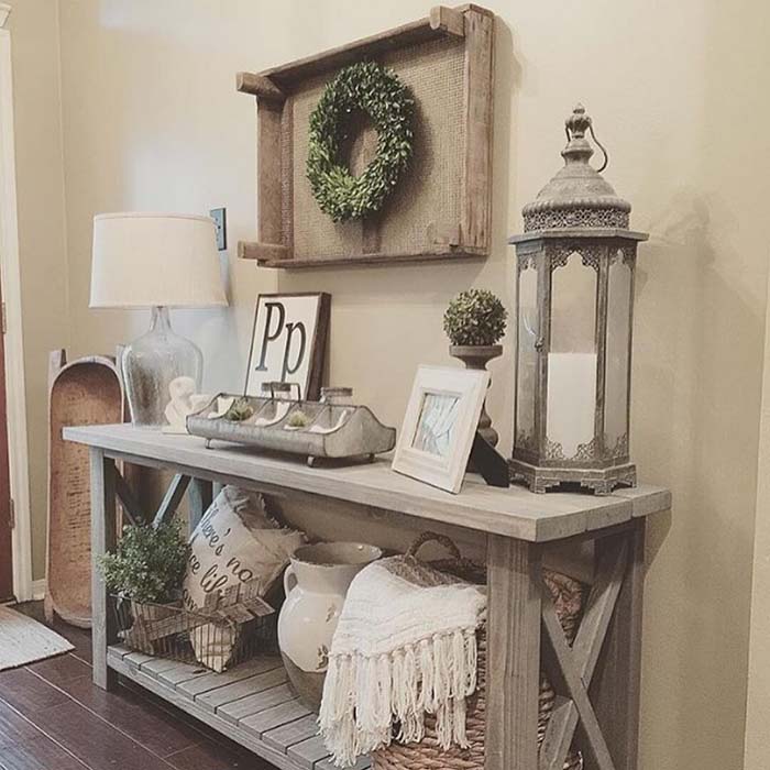 Country Cottage Inspired Entryway Design #decorhomeideas