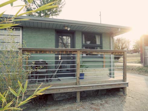 Electrical Conduit Deck Railing Ideas #decorhomeideas