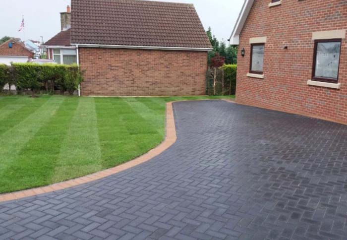 Blocks and Pavers Are Great for Drainage