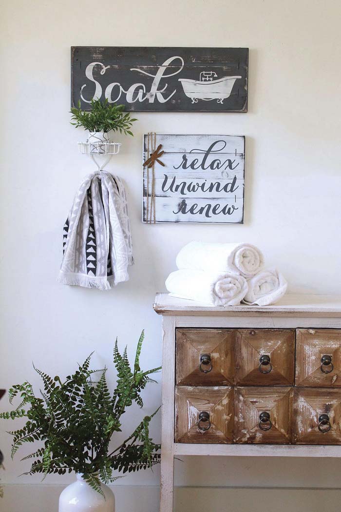 Rustic Farmhouse Restroom Sign Set #decorhomeideas