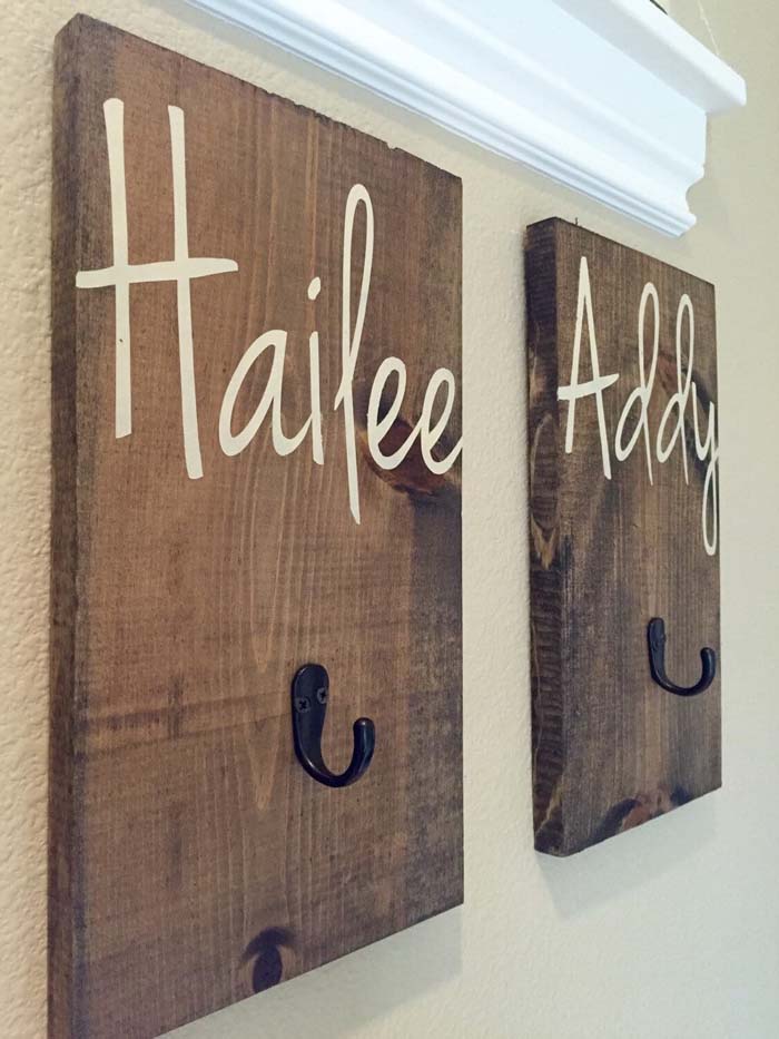 Rustic Wood Personalized Wall Hooks #decorhomeideas