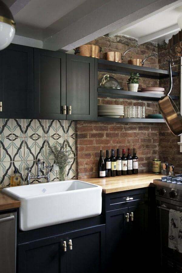 Use Black Matte to Compliment Focal Points #decorhomeideas