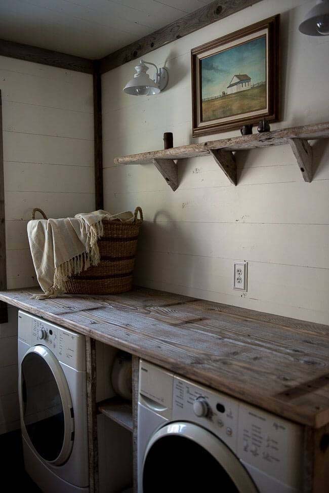 Wonderfully Rustic Laundry Room Workspace #decorhomeideas