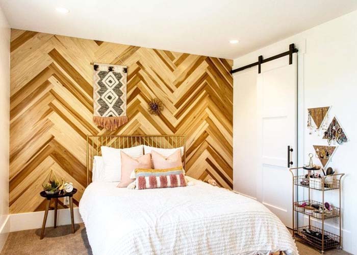 Beige to Brown Herringbone Wall #decorhomeideas