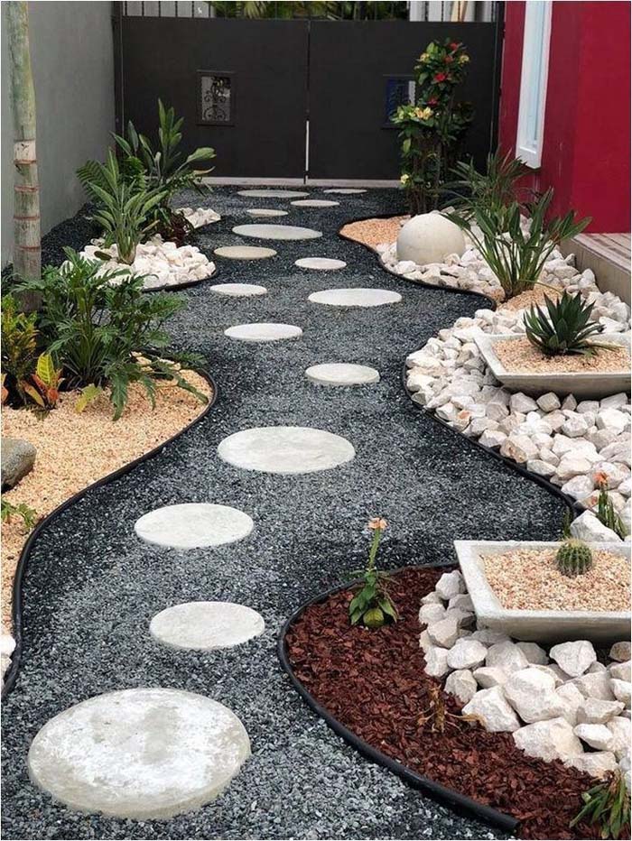 Create a Dry Riverbed Paver Path #decorhomeideas